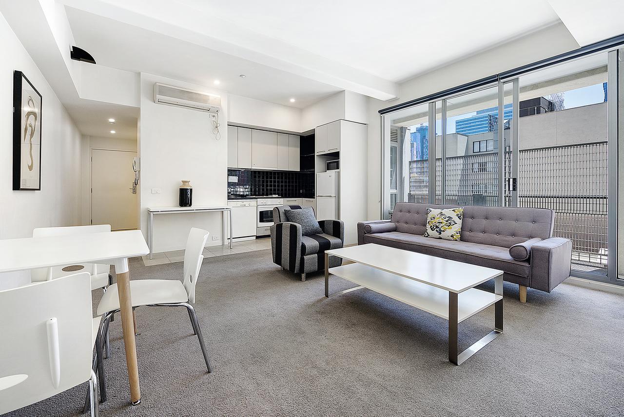 Ultiqa Little Collins Aparthotel Melbourne Exterior photo